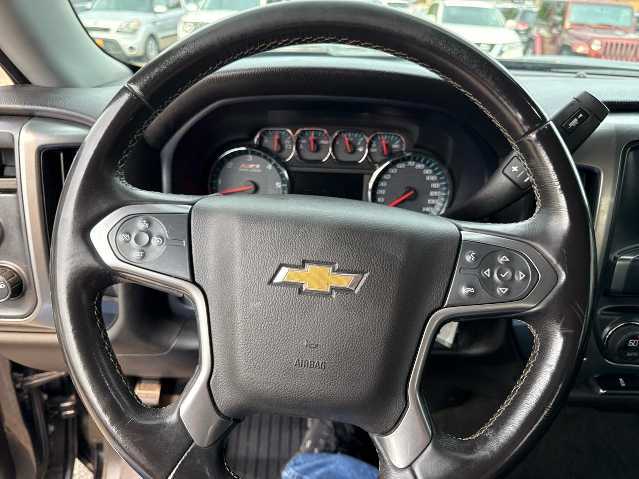 Chevrolet Silverado 1500 4WD Double Cab 143.5" LT w/2LT 2018