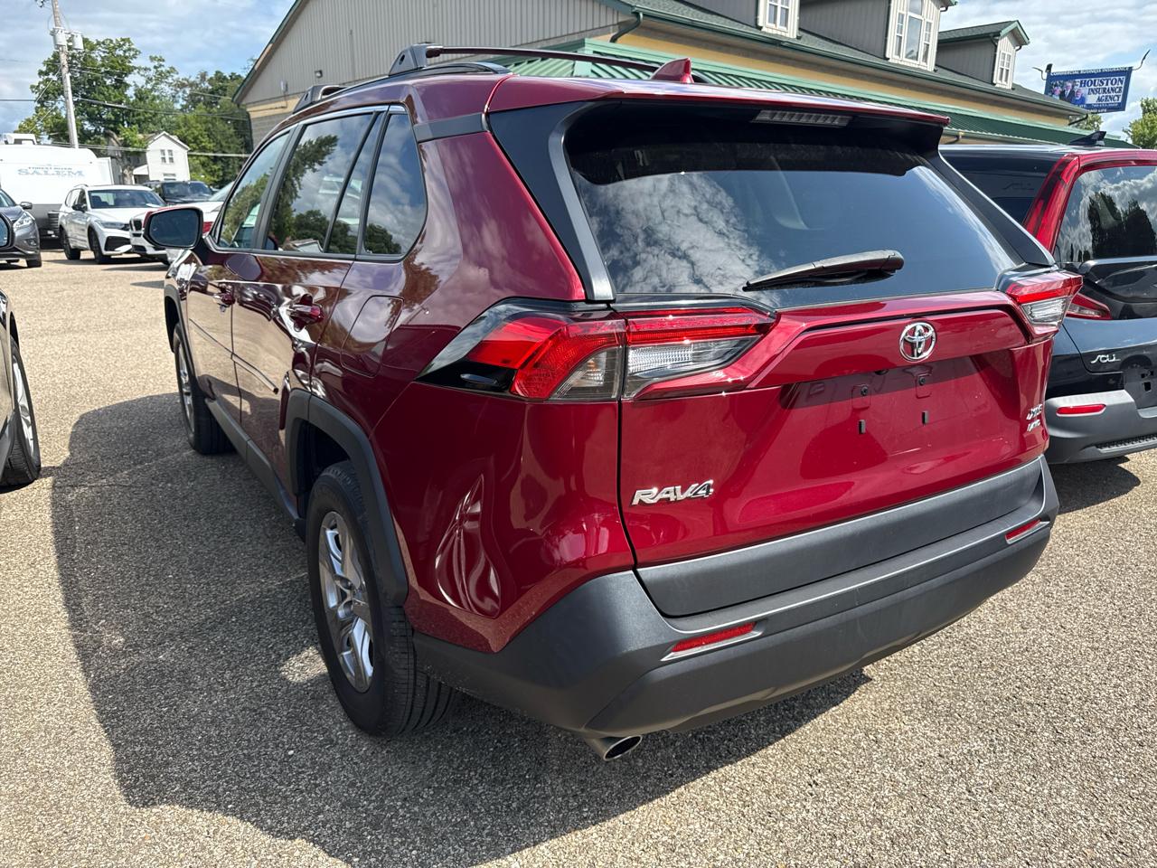 Toyota RAV4 XLE AWD (Natl) 2023