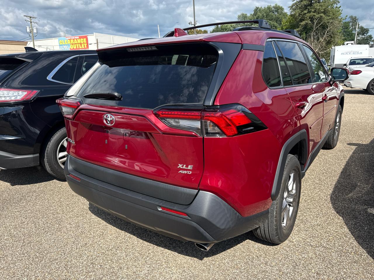 Toyota RAV4 XLE AWD (Natl) 2023