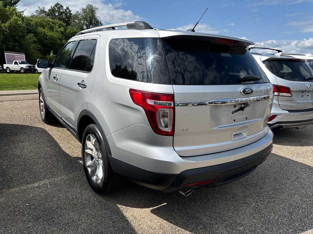 Ford Explorer FWD 4dr XLT 2013