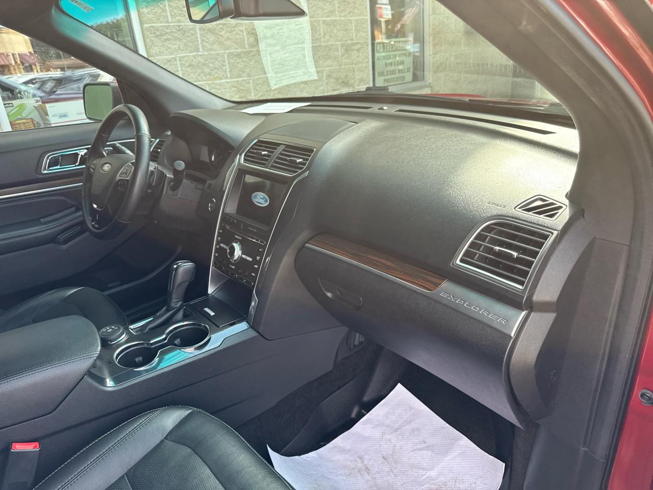 Ford Explorer Limited 4WD 2017