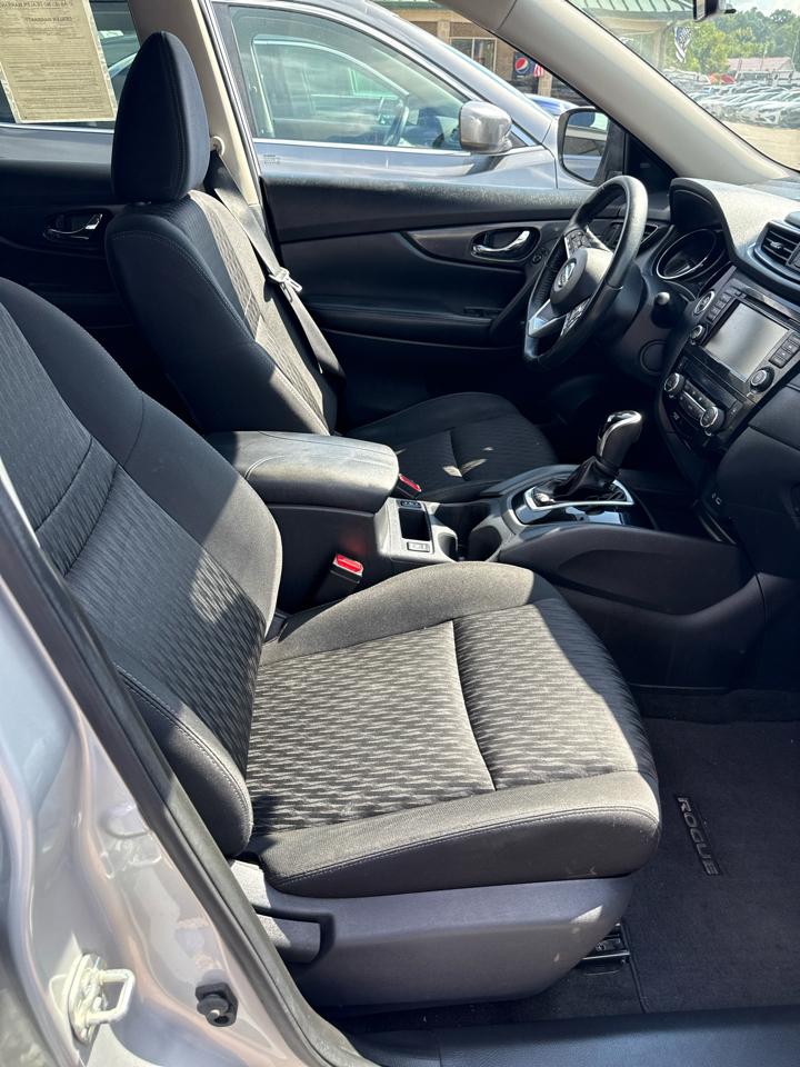 Nissan Rogue AWD SV 2020