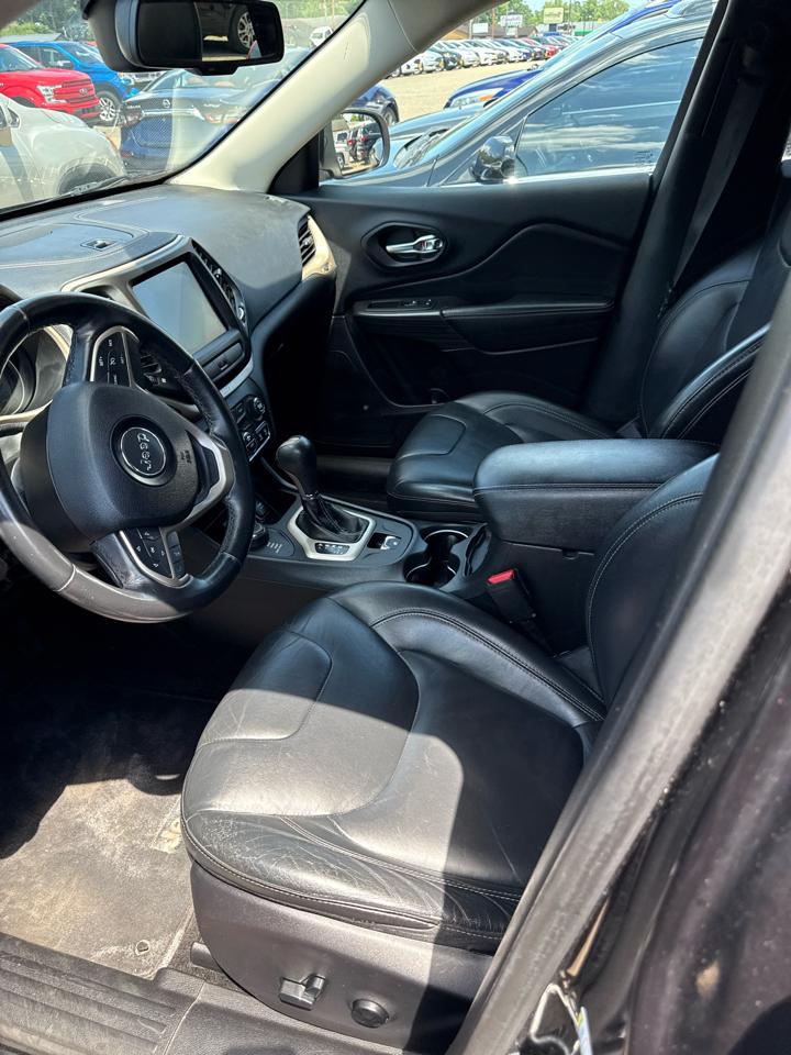 Jeep Cherokee 4WD 4dr Limited 2016