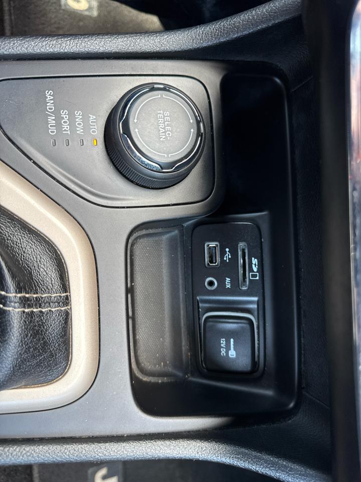 Jeep Cherokee 4WD 4dr Limited 2016