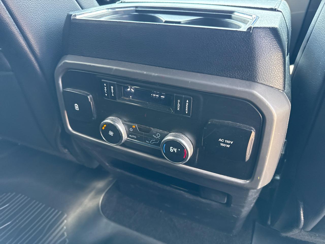 Ford Expedition XLT 4x4 2019