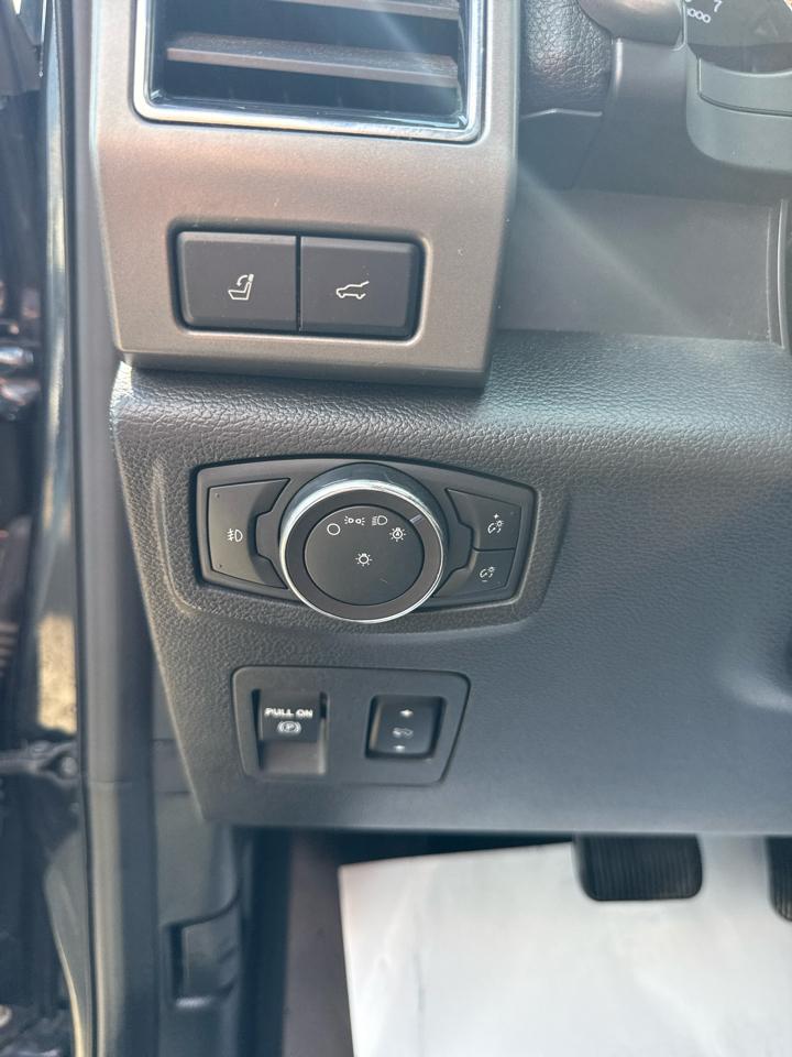 Ford Expedition XLT 4x4 2019