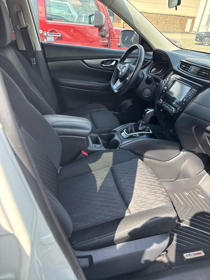 Nissan Rogue AWD SV 2018