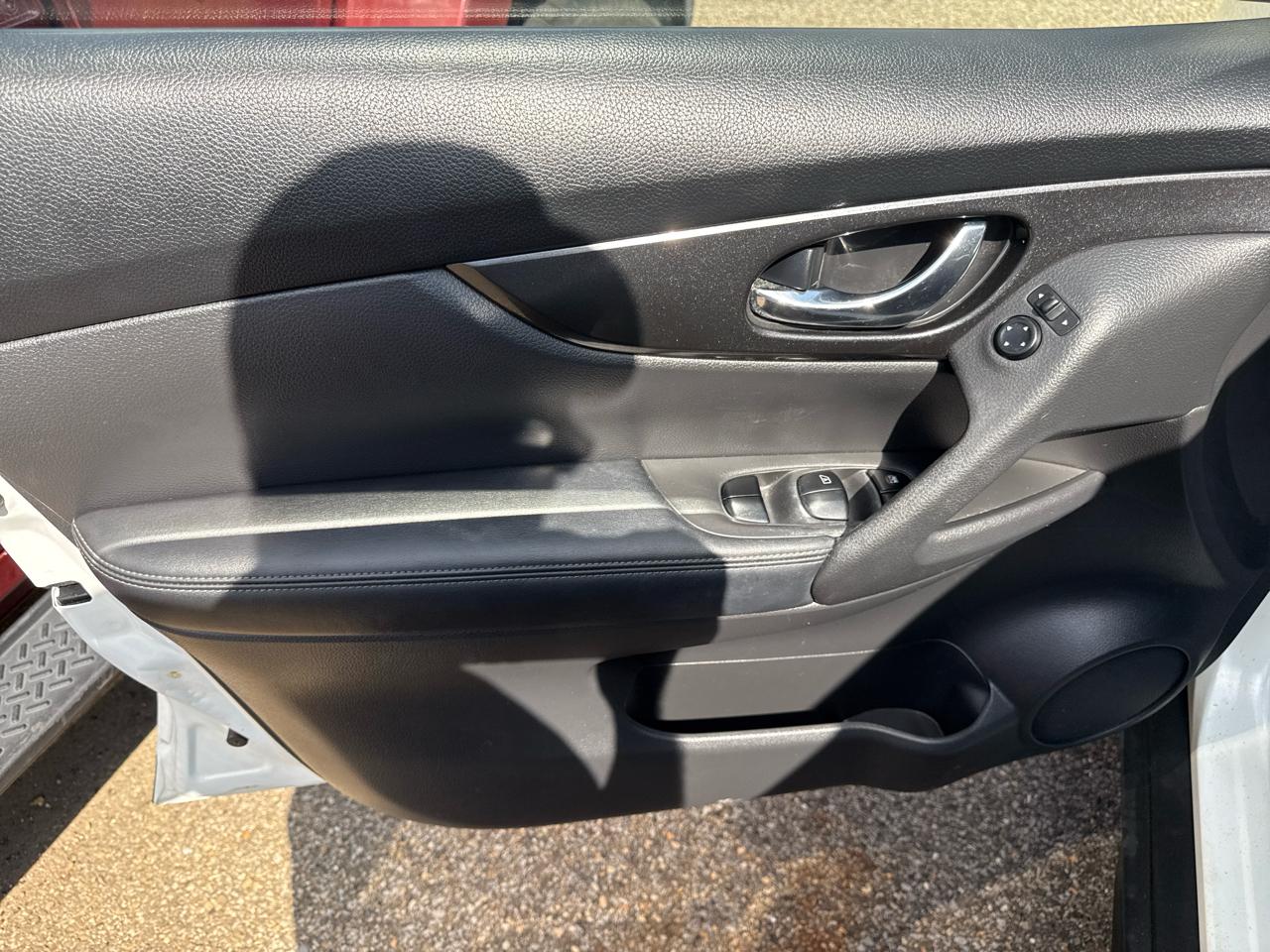 Nissan Rogue AWD SV 2018