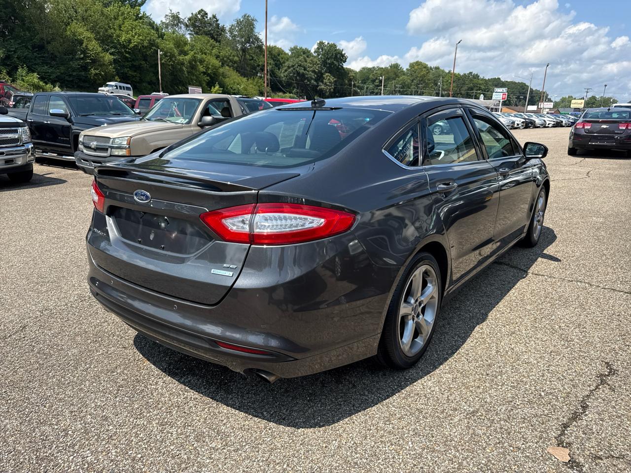 Ford Fusion 4dr Sdn SE FWD 2015