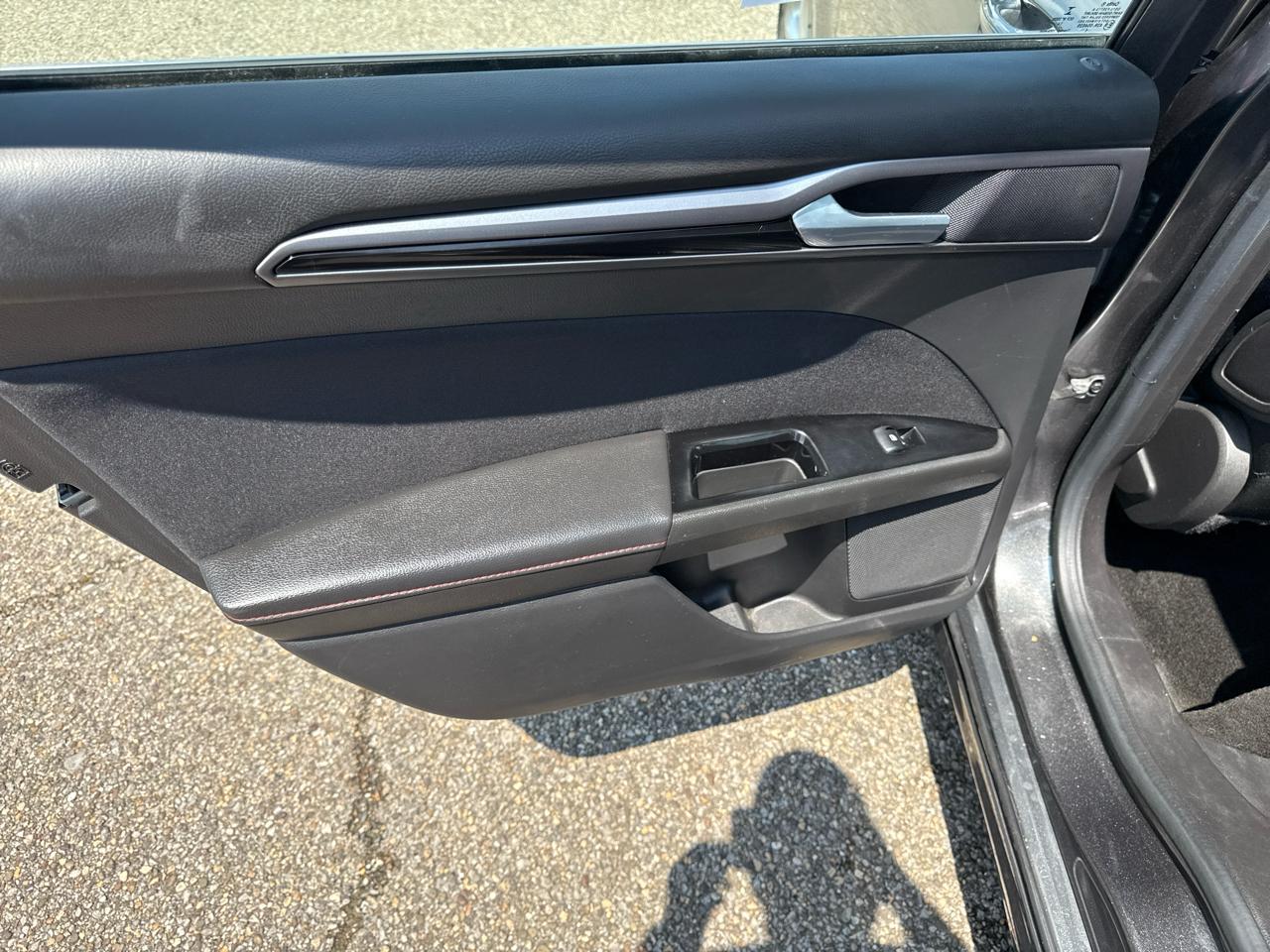 Ford Fusion 4dr Sdn SE FWD 2015