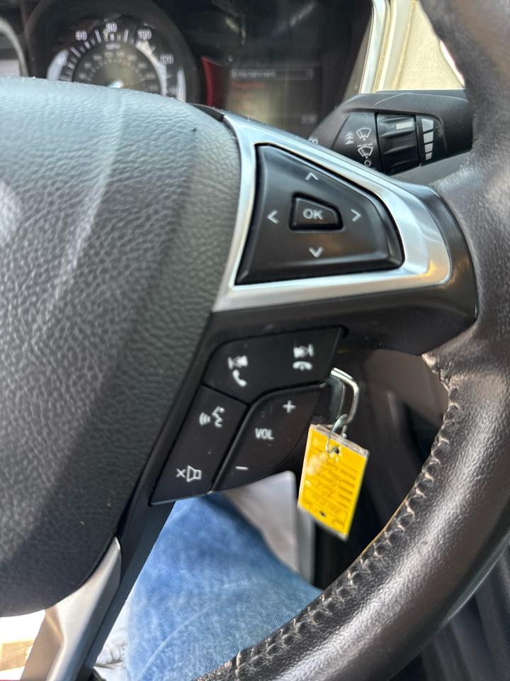 Ford Fusion 4dr Sdn SE FWD 2015