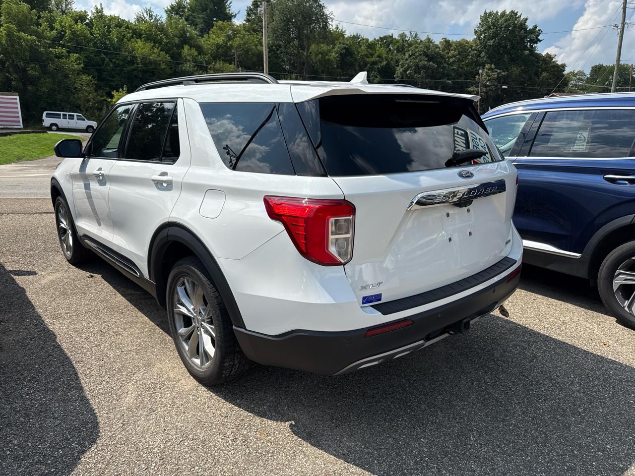 Ford Explorer XLT 4WD 2020