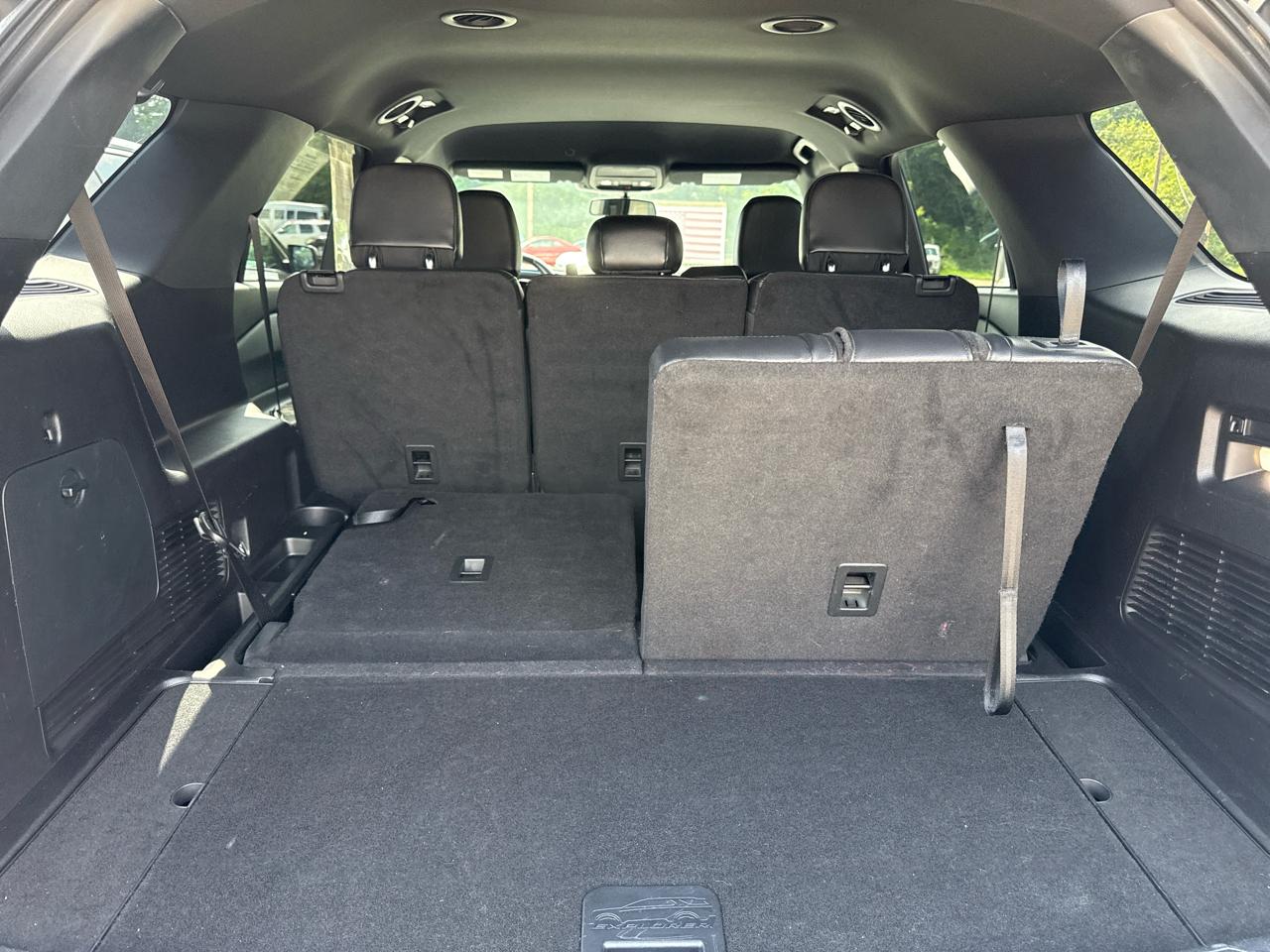 Ford Explorer XLT 4WD 2020