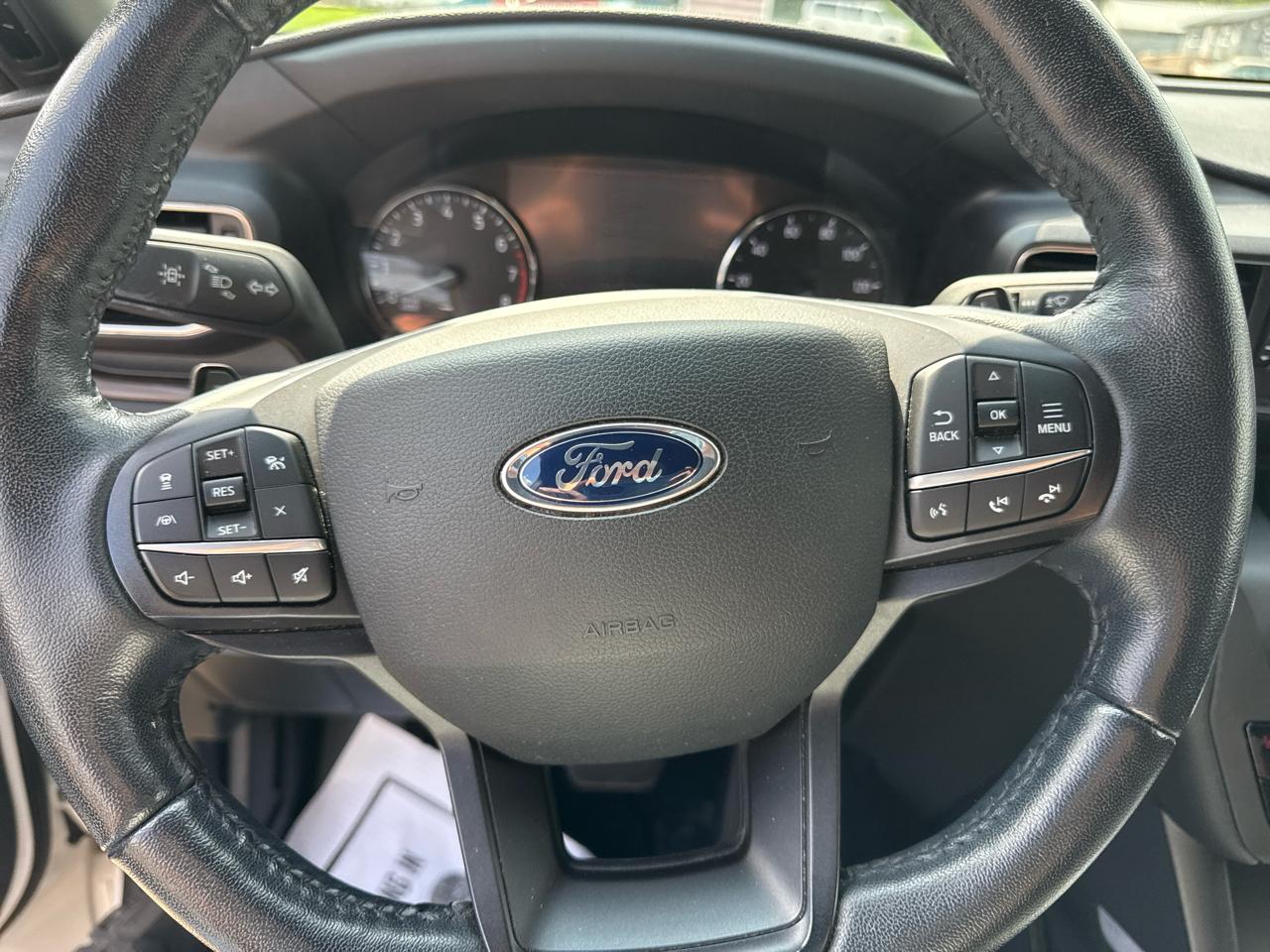 Ford Explorer XLT 4WD 2020