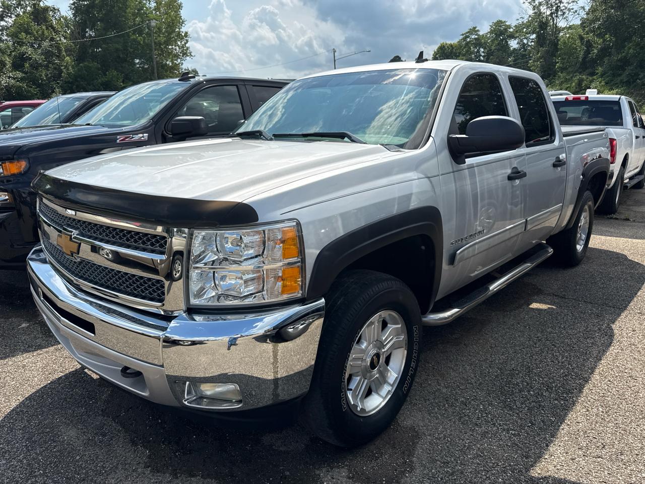 Chevrolet Silverado 1500 4WD Crew Cab 143.5" LT 2012
