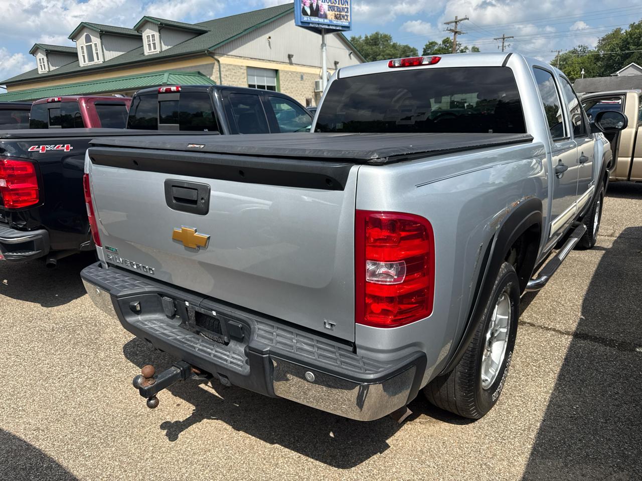 Chevrolet Silverado 1500 4WD Crew Cab 143.5" LT 2012