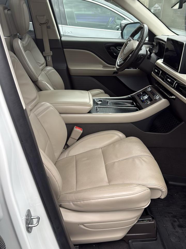 Lincoln Aviator Reserve AWD 2021