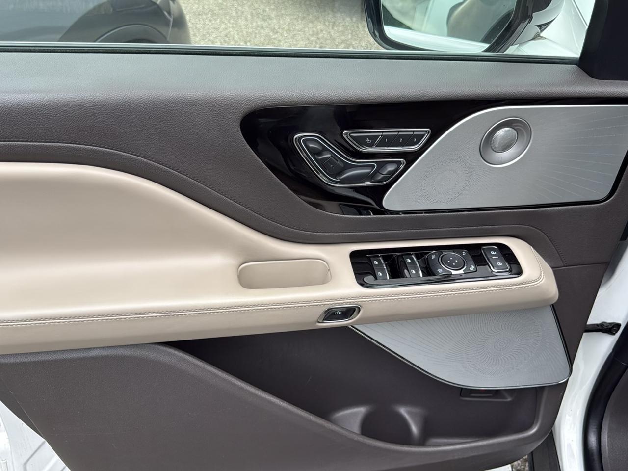 Lincoln Aviator Reserve AWD 2021