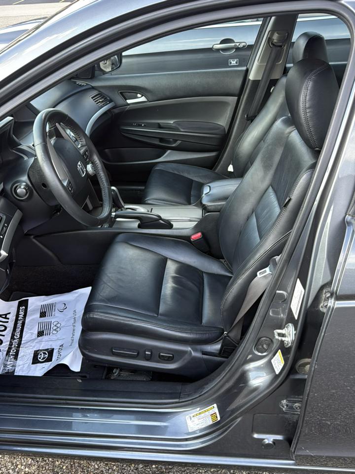 Honda Accord Sdn 4dr I4 Auto SE 2012