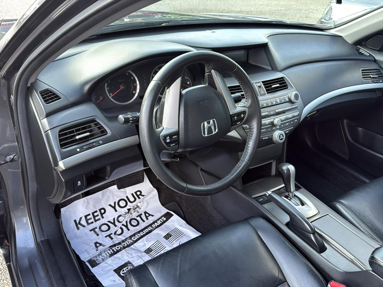 Honda Accord Sdn 4dr I4 Auto SE 2012