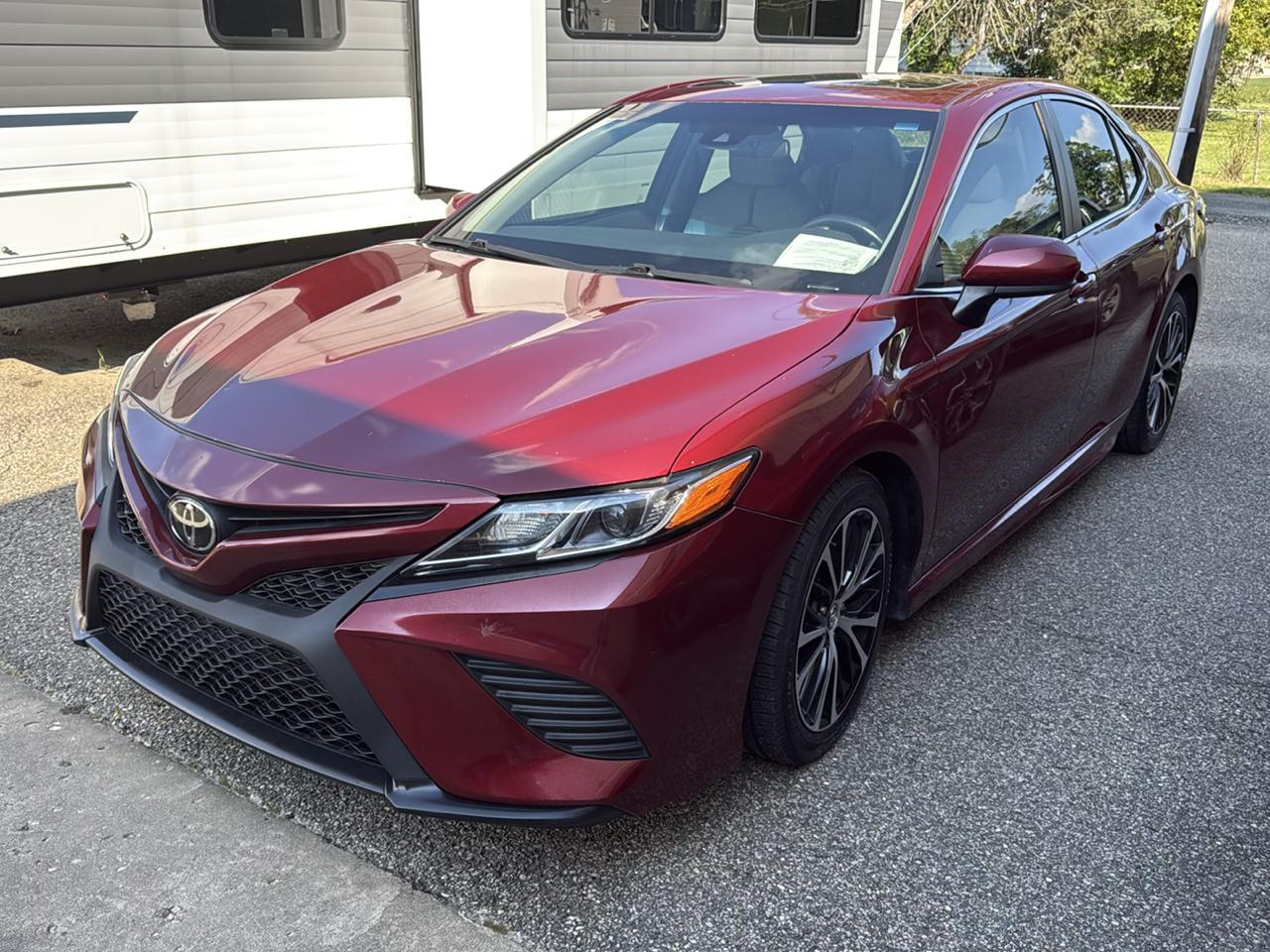 Toyota Camry XLE Auto (Natl) 2018