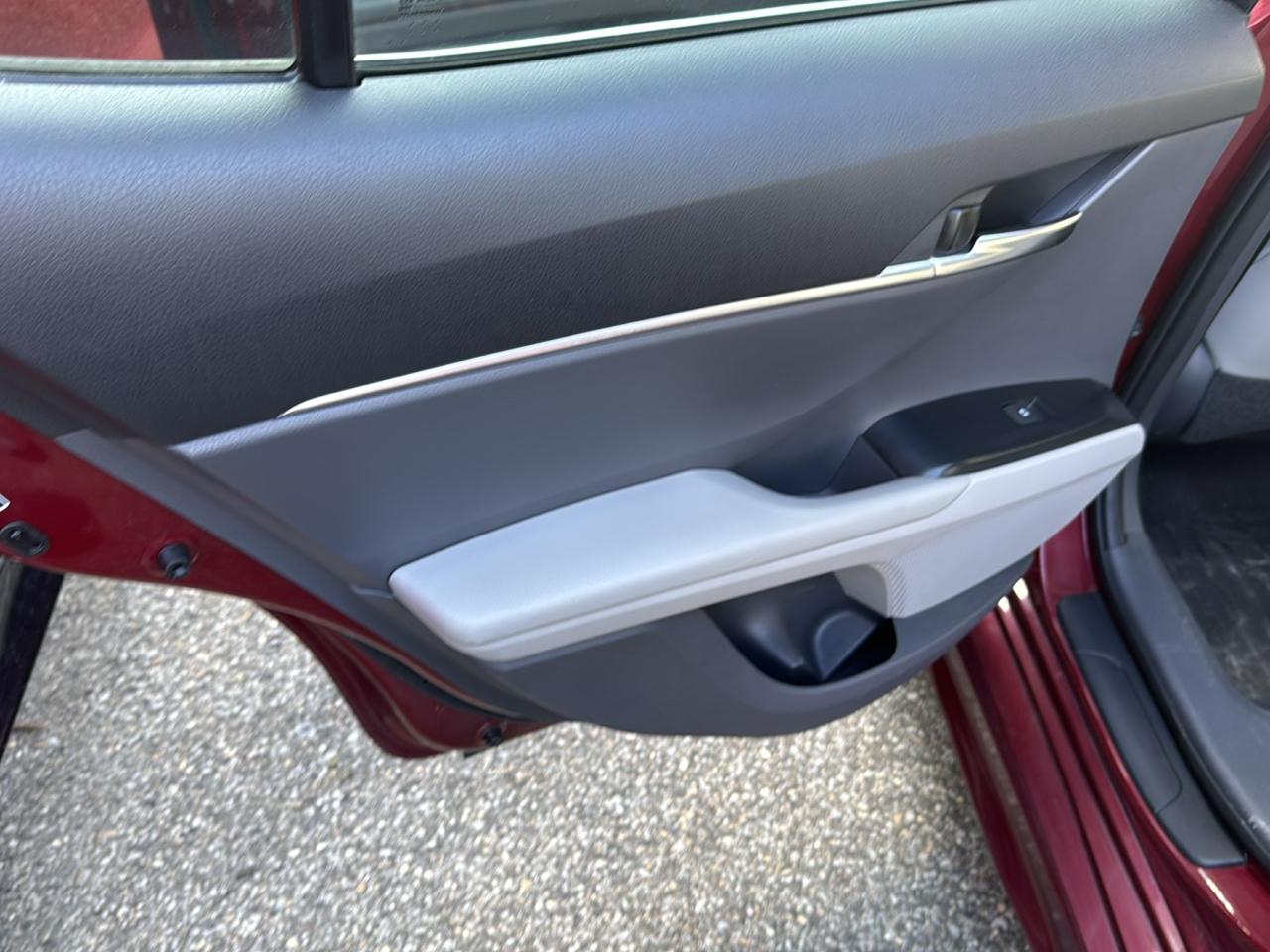 Toyota Camry XLE Auto (Natl) 2018