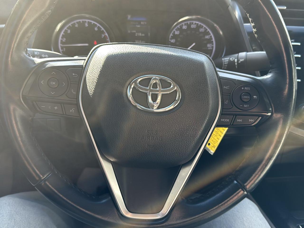 Toyota Camry XLE Auto (Natl) 2018