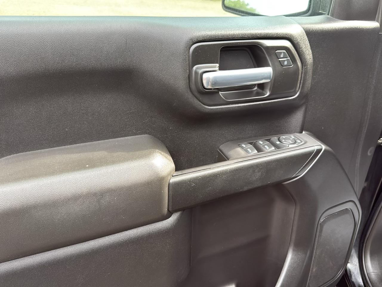 Chevrolet Silverado 1500 4WD Crew Cab 157" Custom Trail Boss 2021