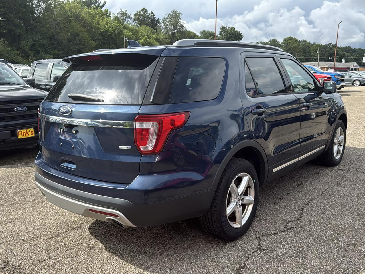 Ford Explorer 4WD 4dr XLT 2016