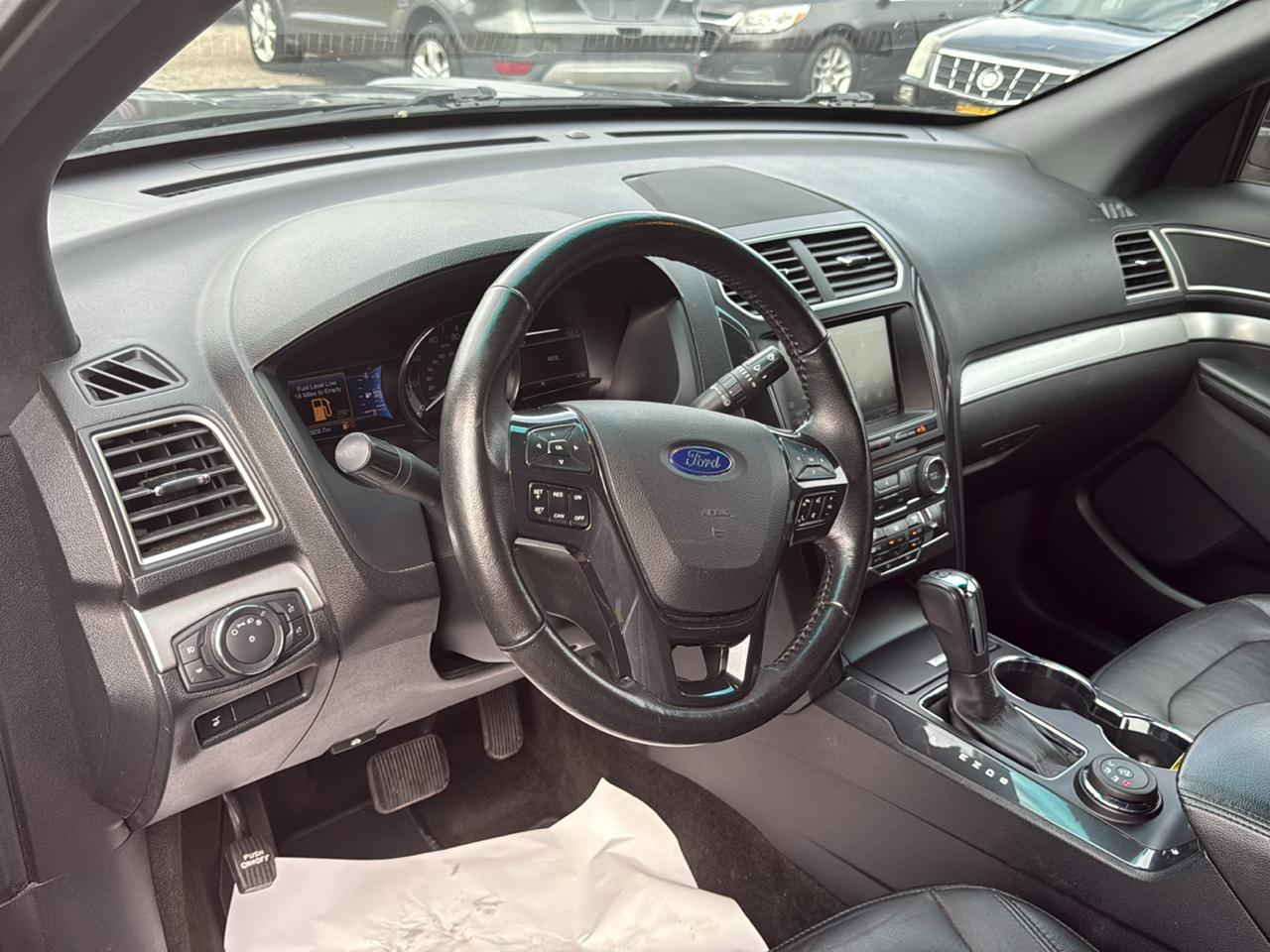 Ford Explorer 4WD 4dr XLT 2016
