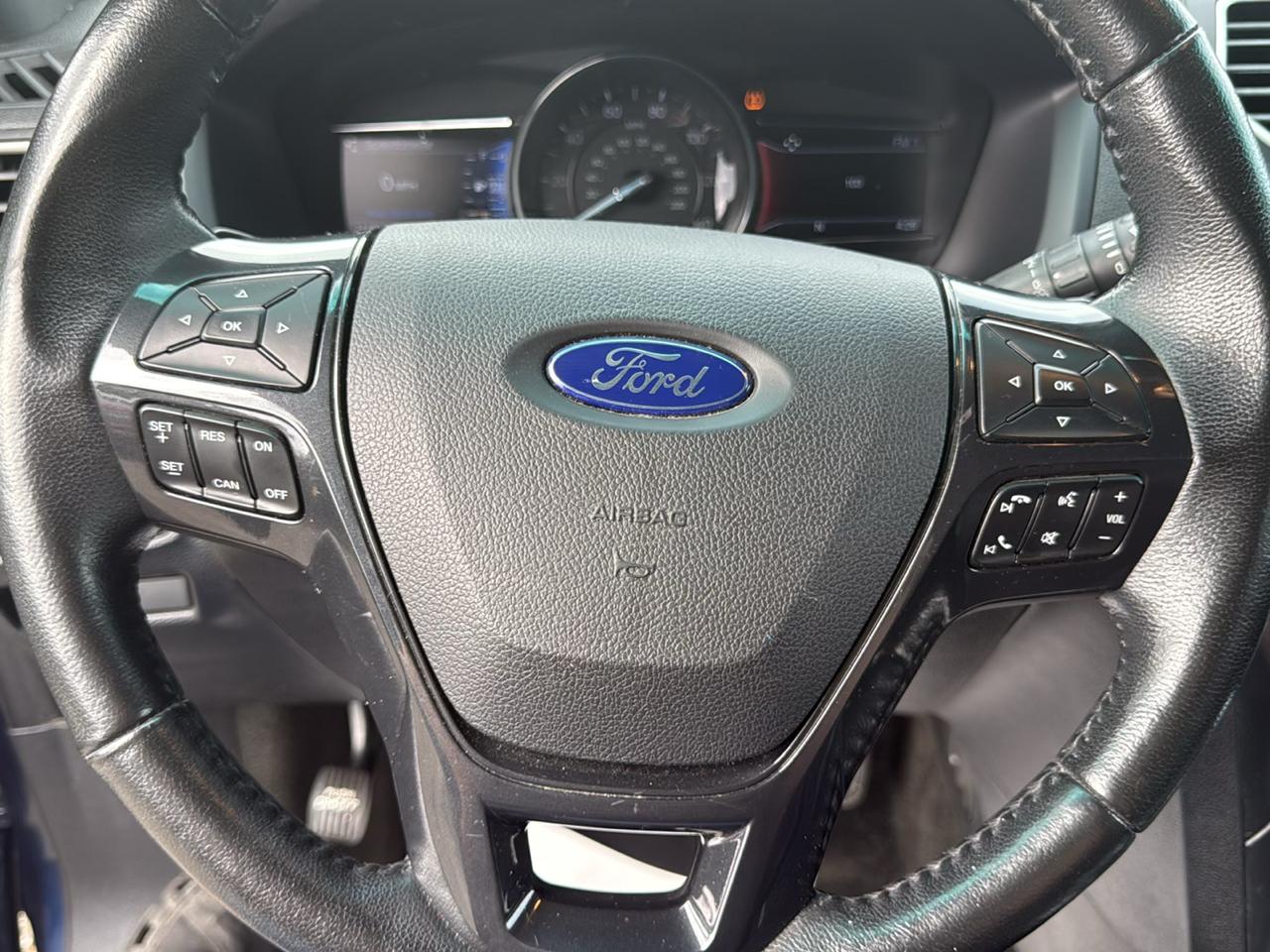 Ford Explorer 4WD 4dr XLT 2016