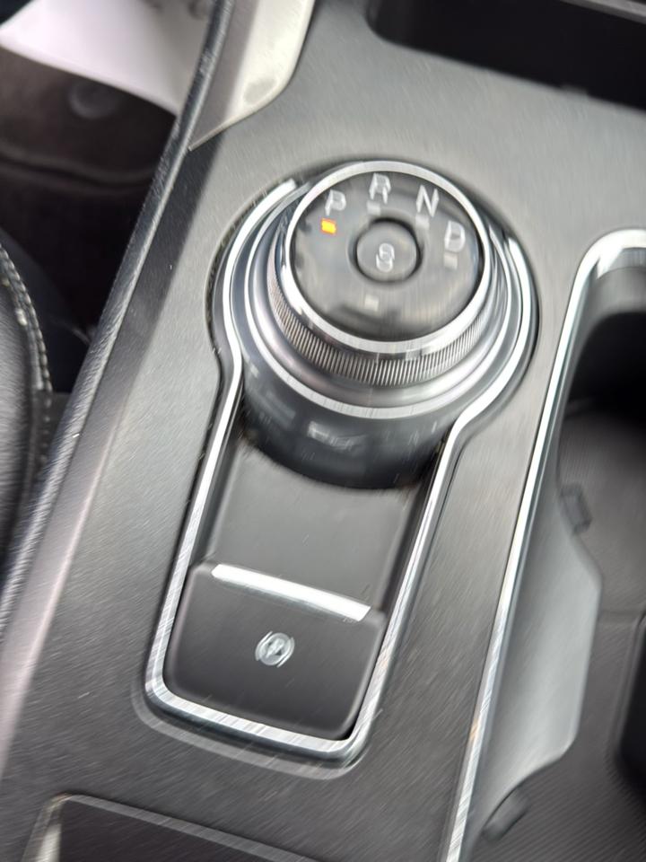 Ford Fusion SE FWD 2017