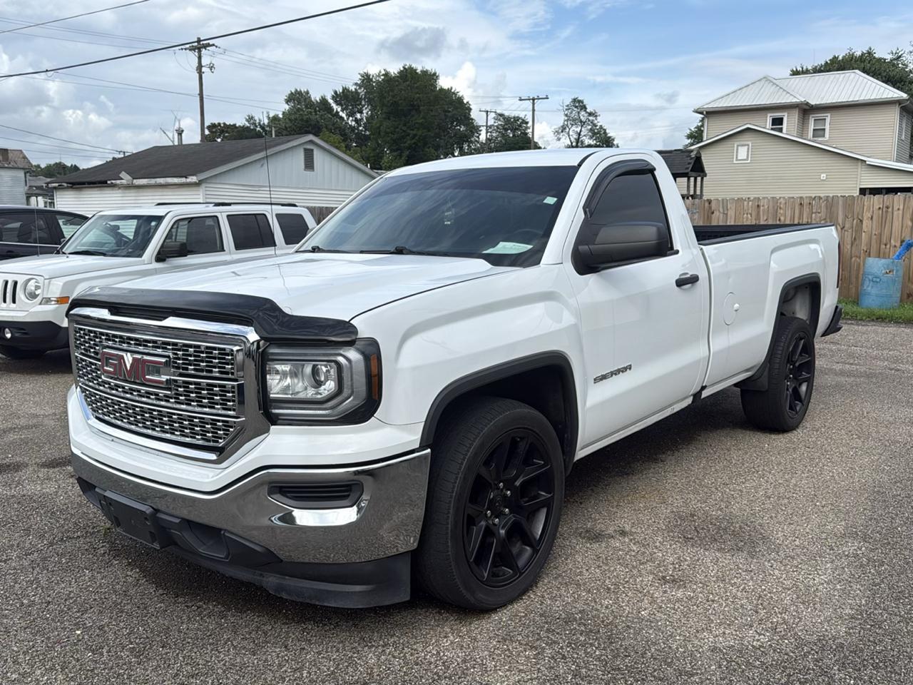 GMC Sierra 1500 2WD Reg Cab 133.0" 2017