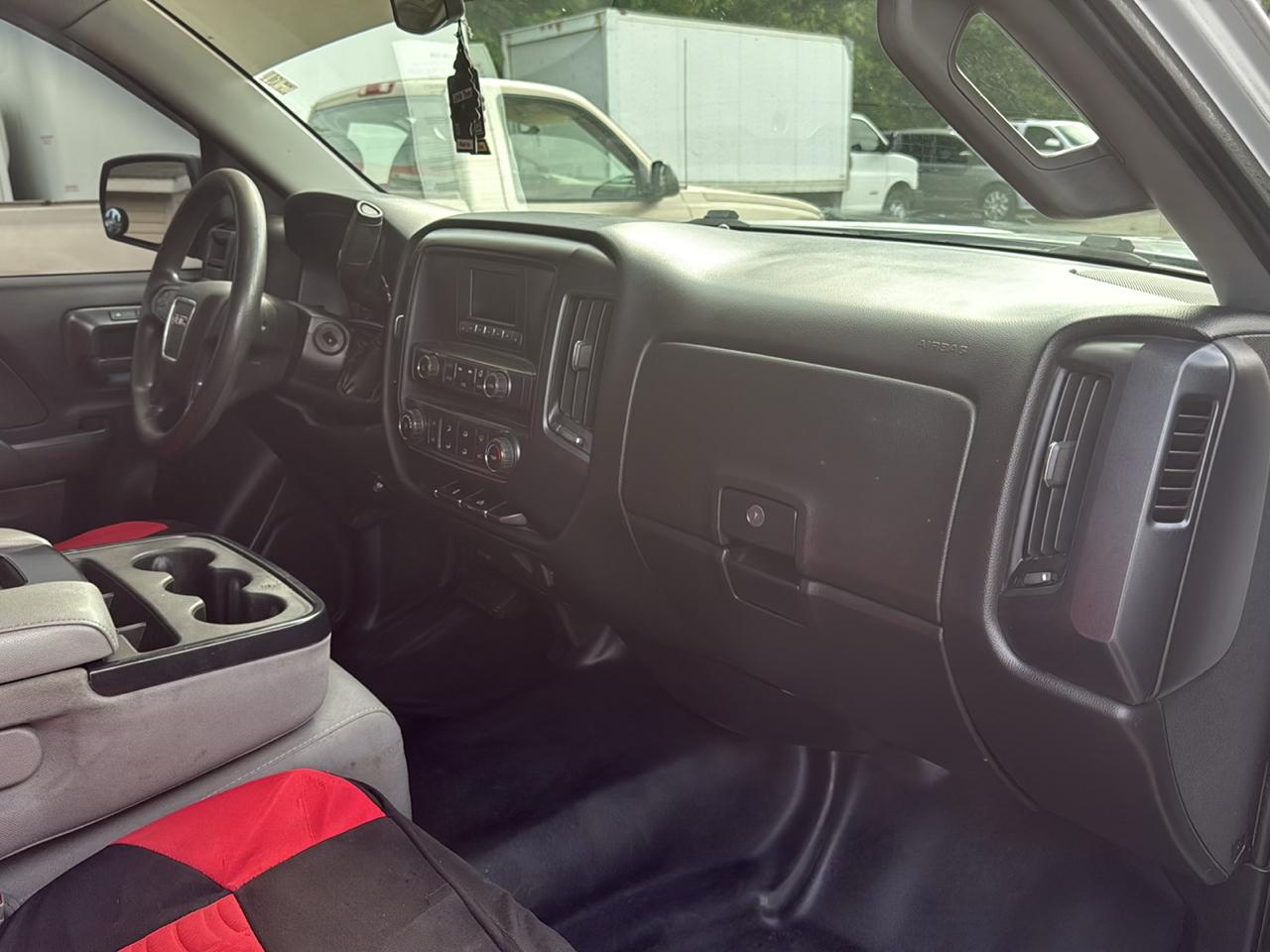 GMC Sierra 1500 2WD Reg Cab 133.0" 2017