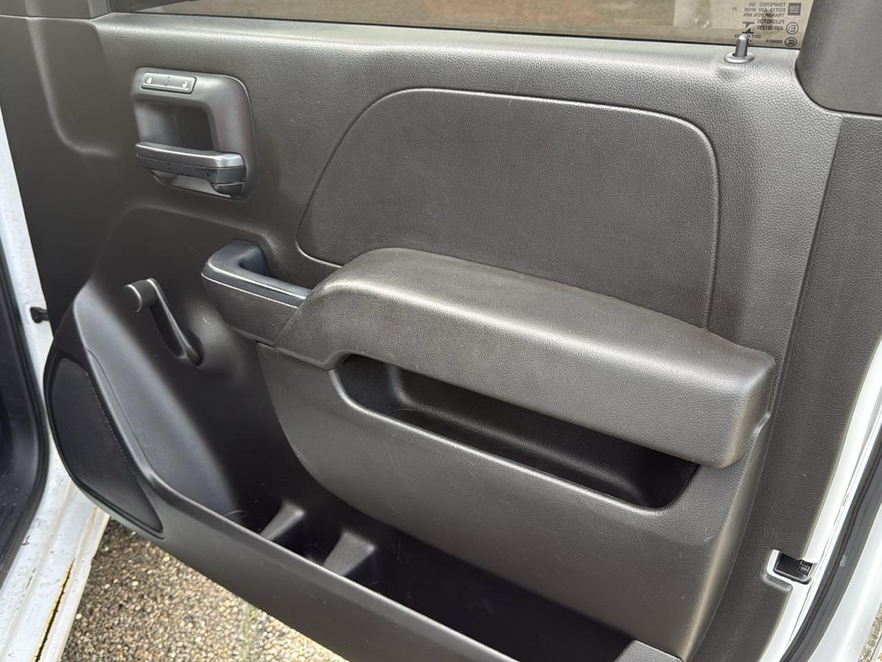 GMC Sierra 1500 2WD Reg Cab 133.0" 2017