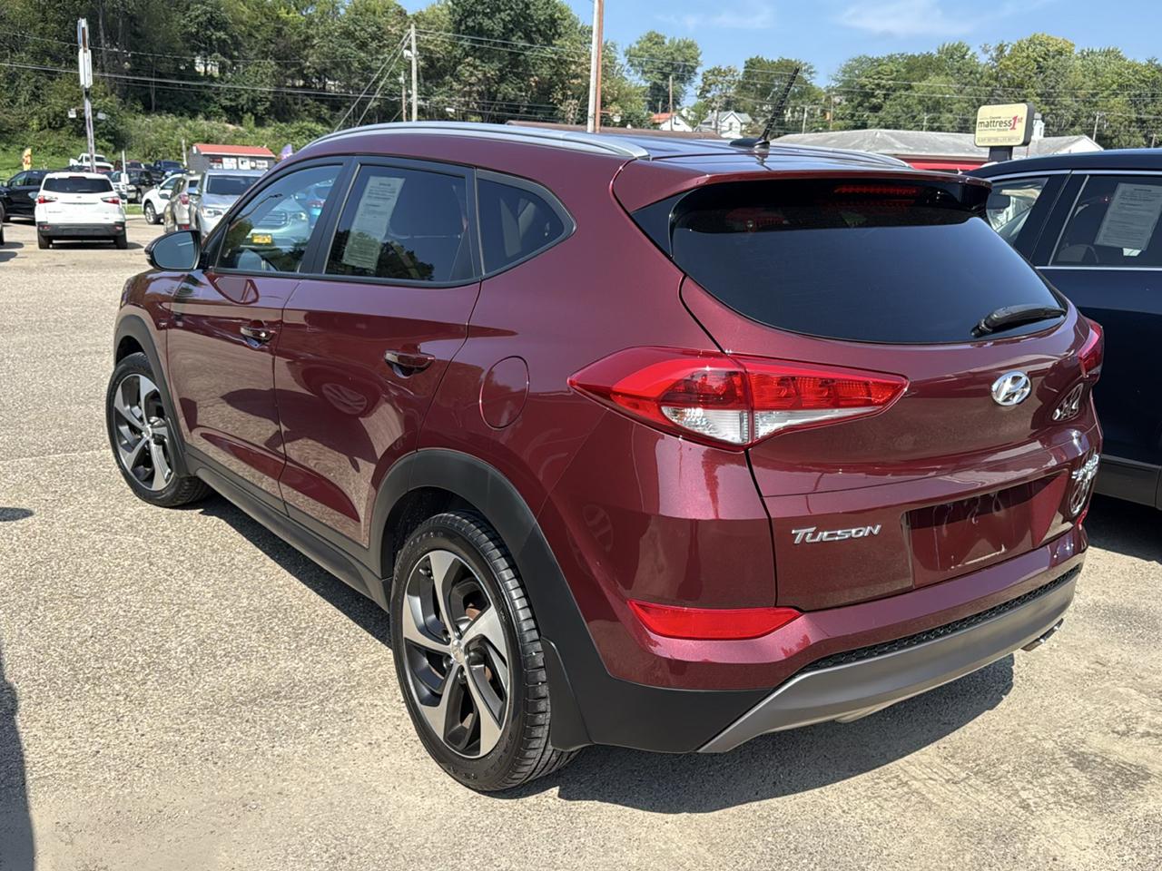 Hyundai Tucson AWD 4dr Sport w/Beige Int 2016