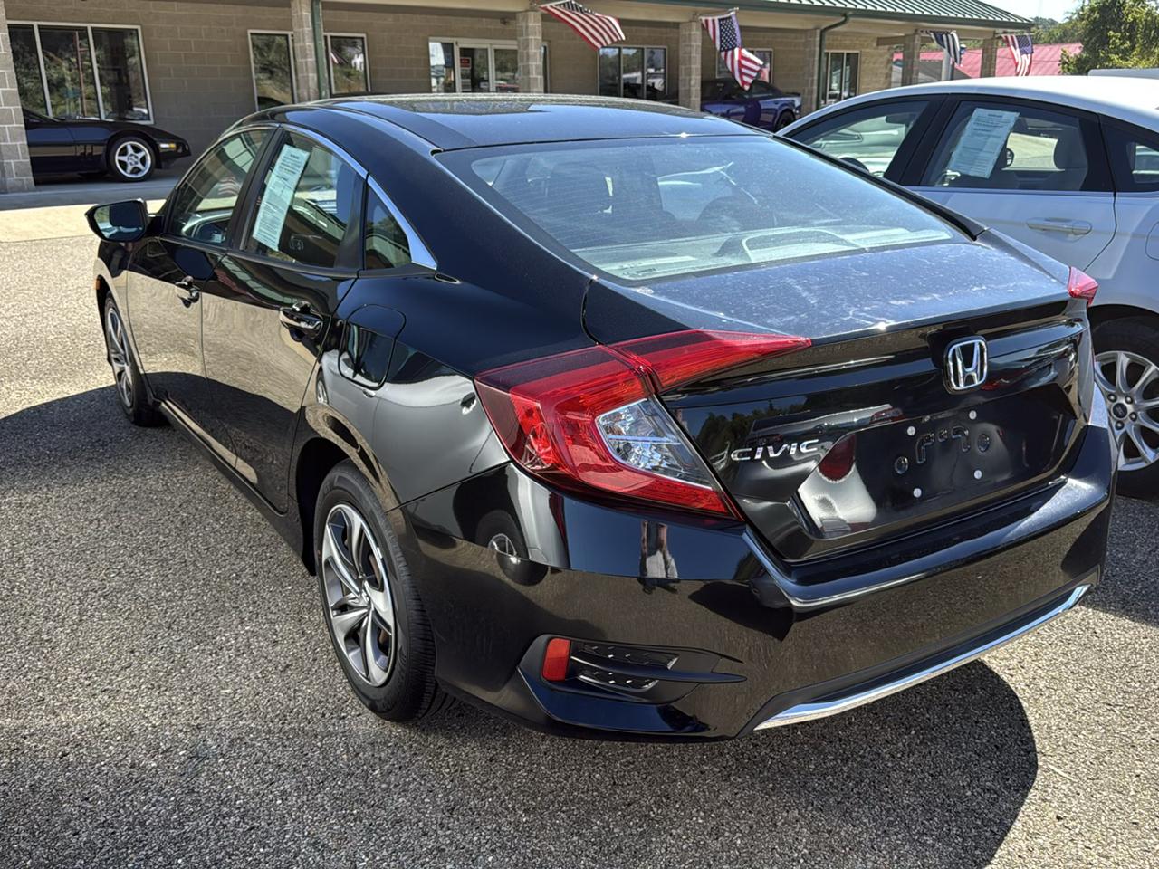 Honda Civic Sedan LX CVT 2021