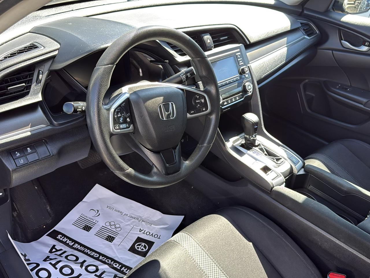 Honda Civic Sedan LX CVT 2021