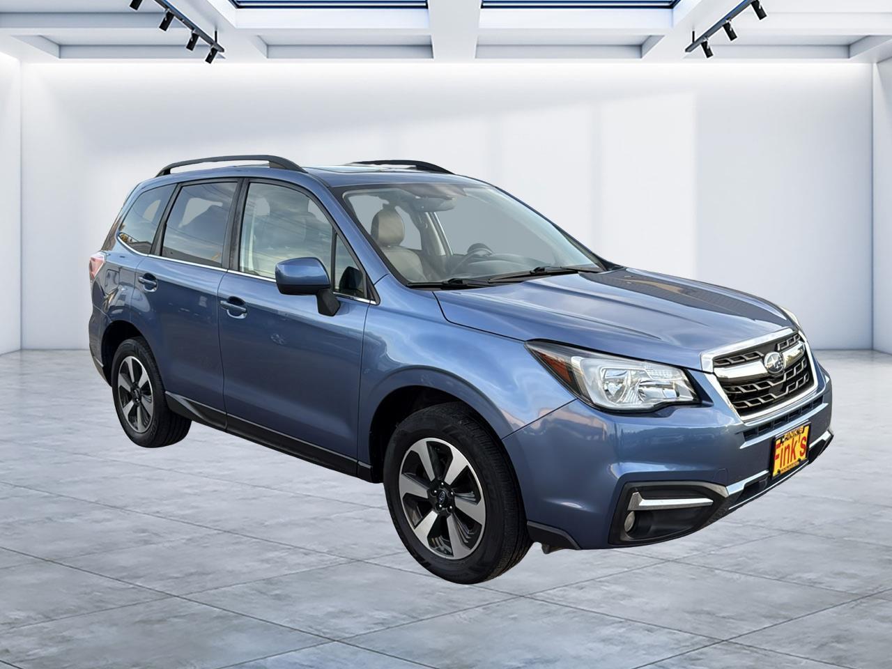Subaru Forester 2.5i Limited CVT 2017