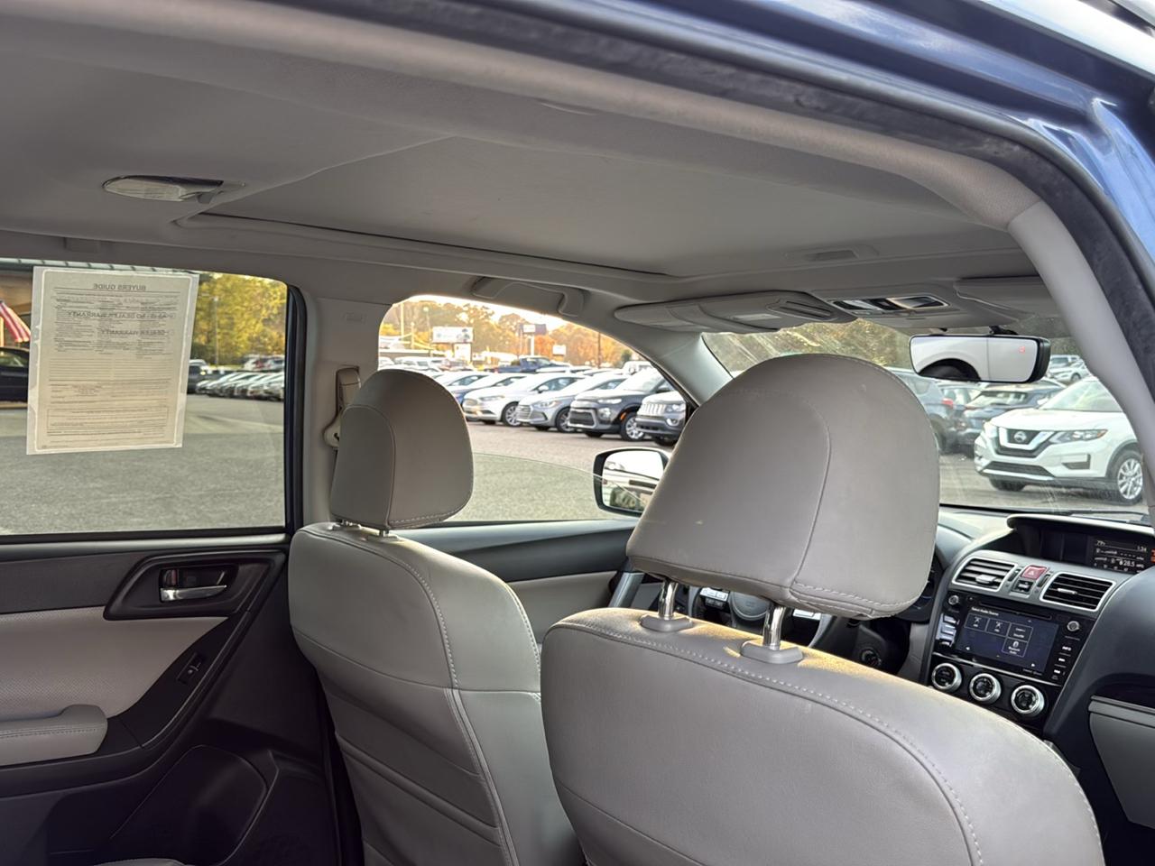 Subaru Forester 2.5i Limited CVT 2017