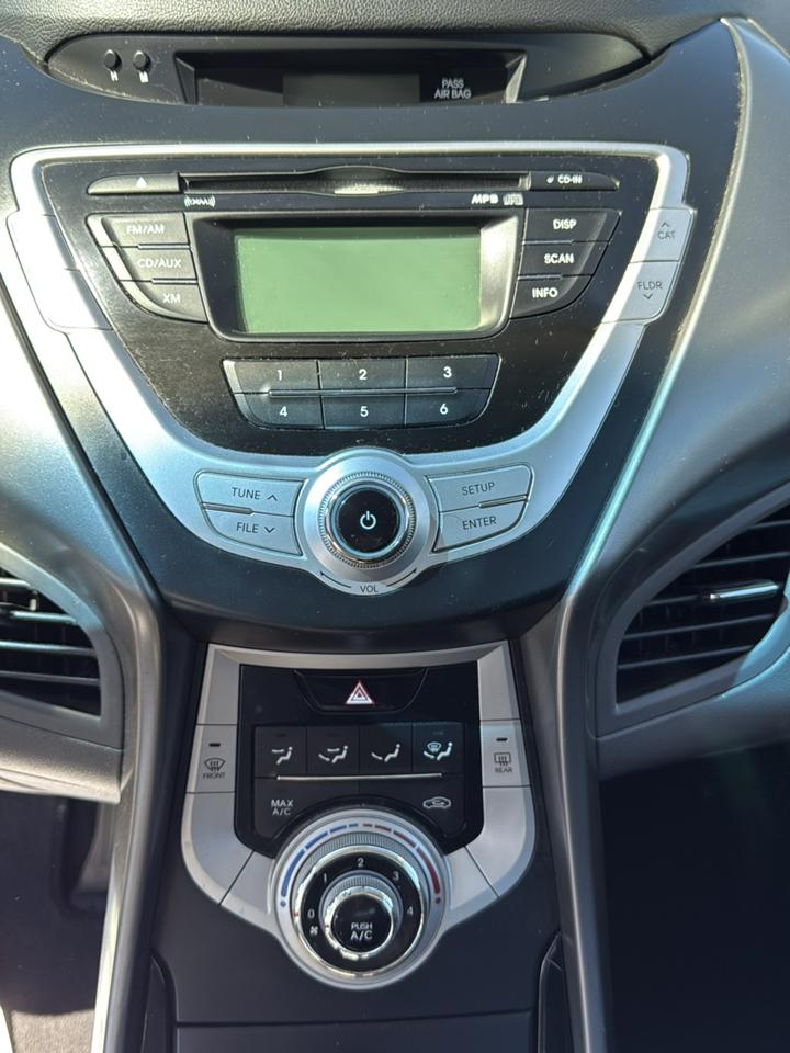 Hyundai Elantra 4dr Sdn Auto GLS (Alabama Plant) 2012