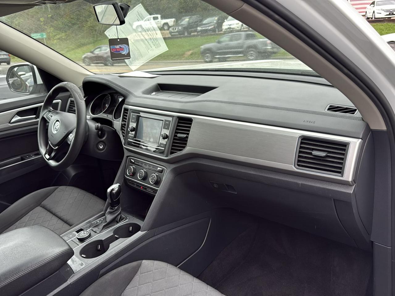 Volkswagen Atlas 3.6L V6 S 4MOTION 2018