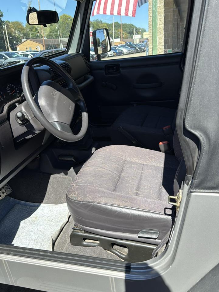Jeep Wrangler 2dr SE 2002