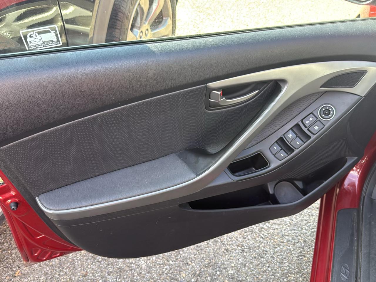 Hyundai Elantra 4dr Sdn Auto Limited (Ulsan Plant) 2012