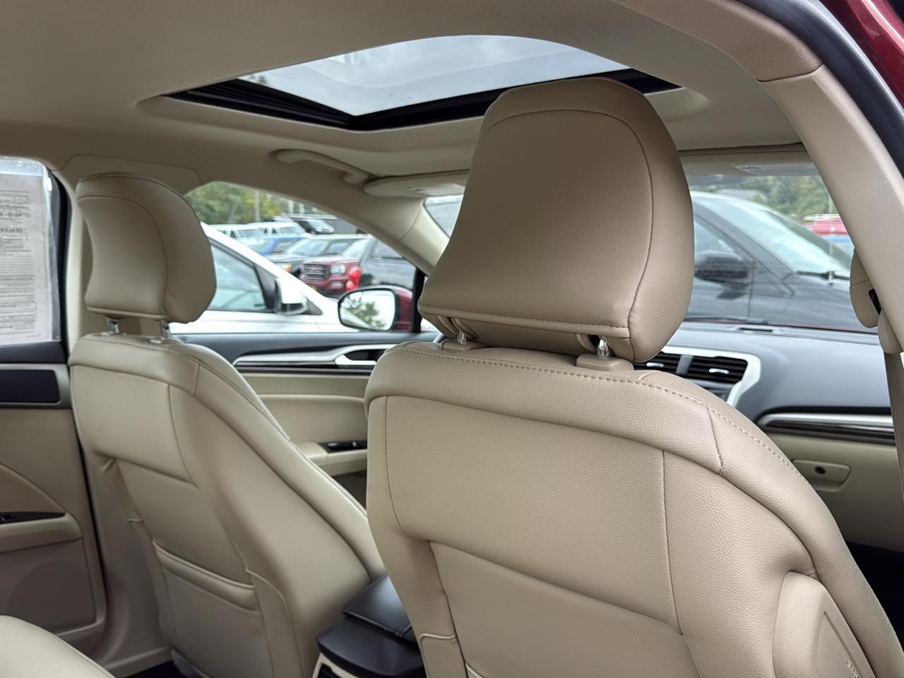 Ford Fusion 4dr Sdn SE FWD 2015