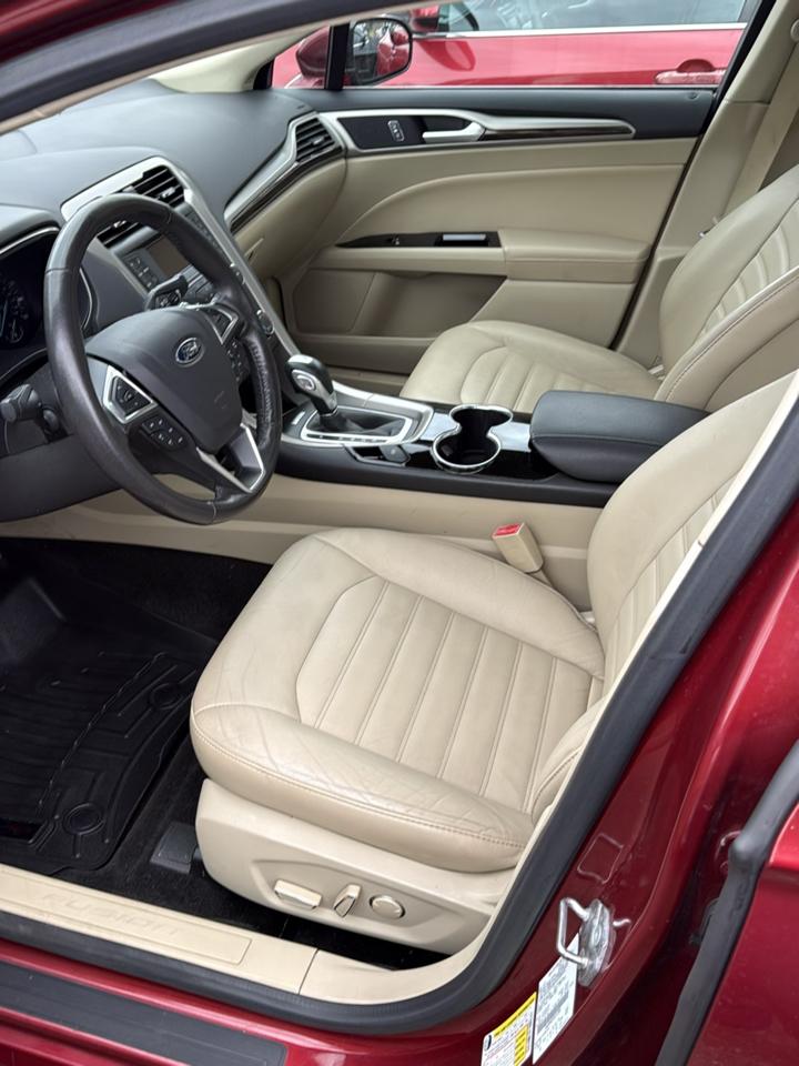 Ford Fusion 4dr Sdn SE FWD 2015