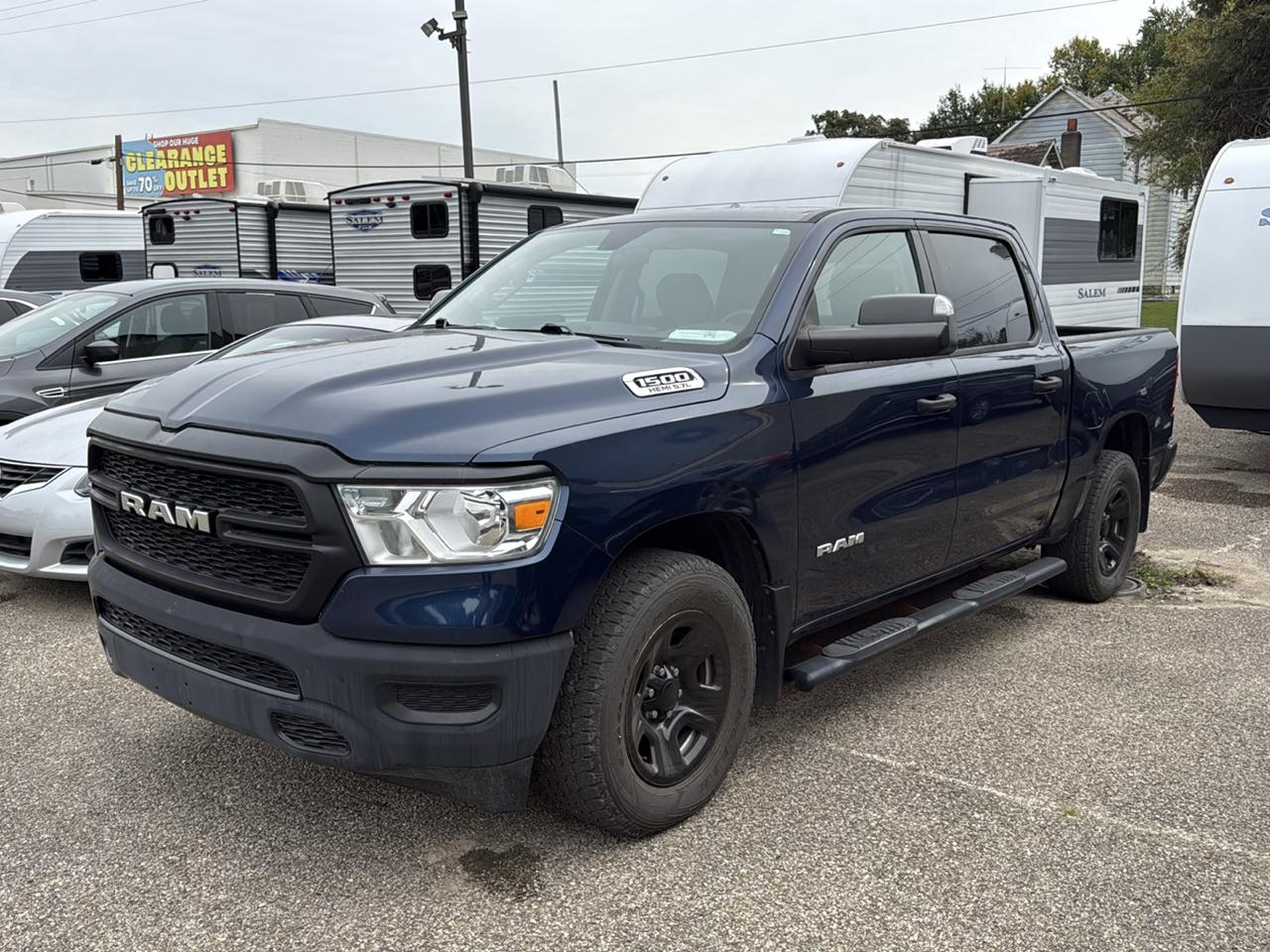 RAM 1500 Tradesman 4x4 Crew Cab 5'7" Box 2019
