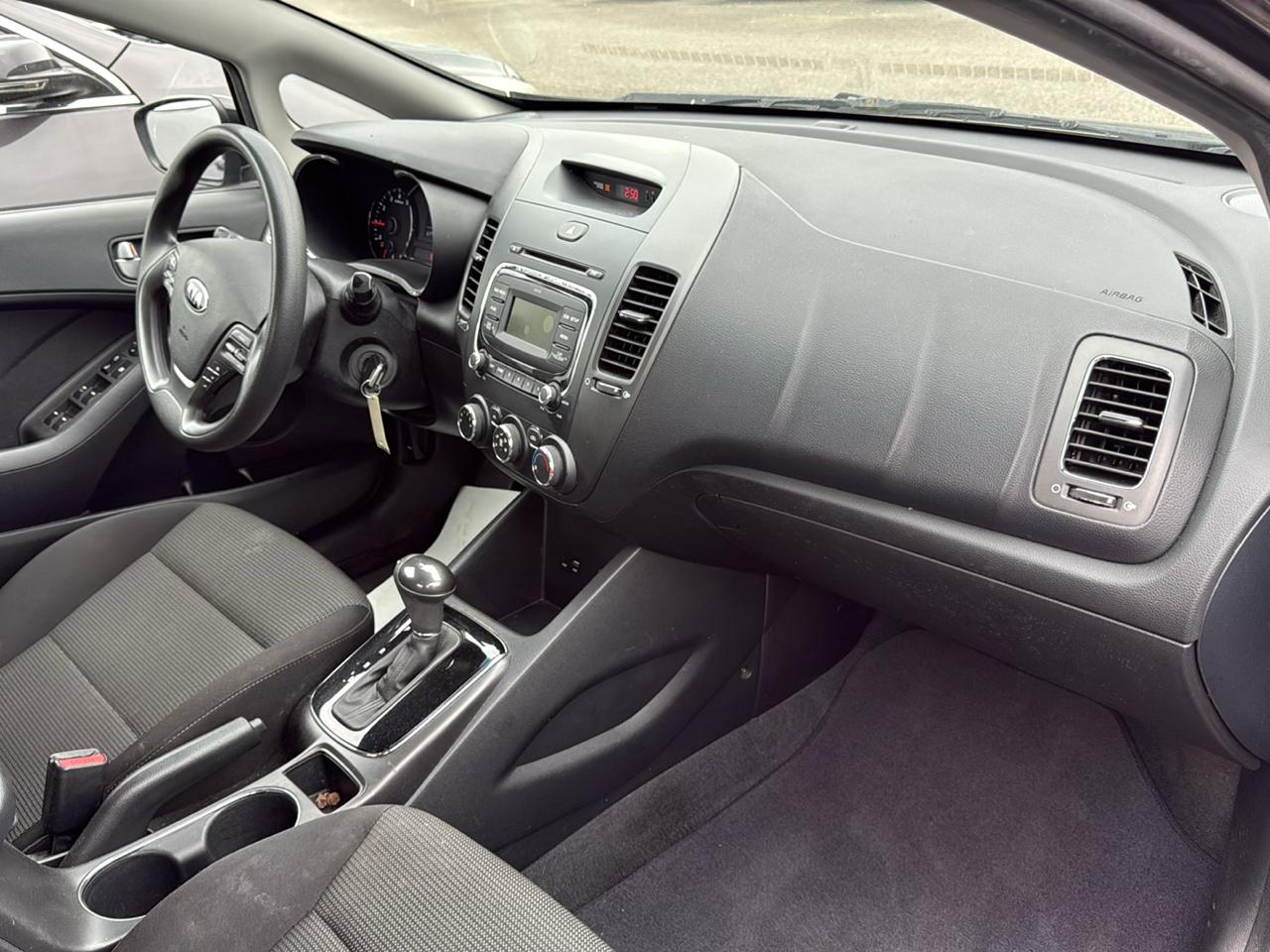Kia Forte LX Auto 2017