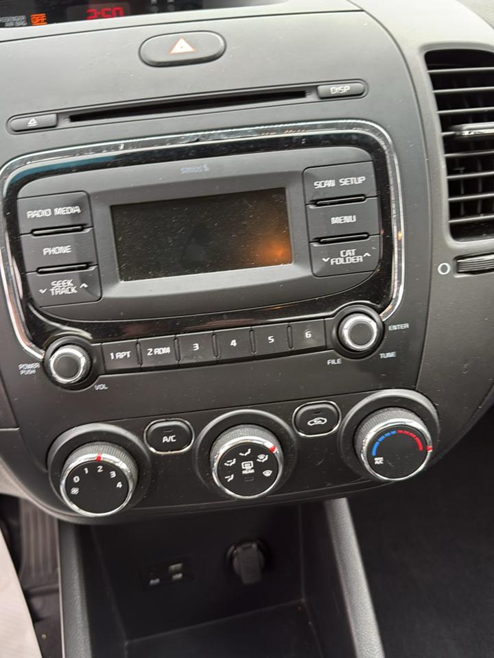 Kia Forte LX Auto 2017