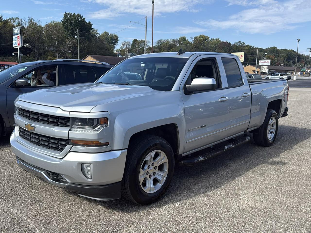 Chevrolet Silverado 1500 4WD Double Cab 143.5" LT w/2LT 2018